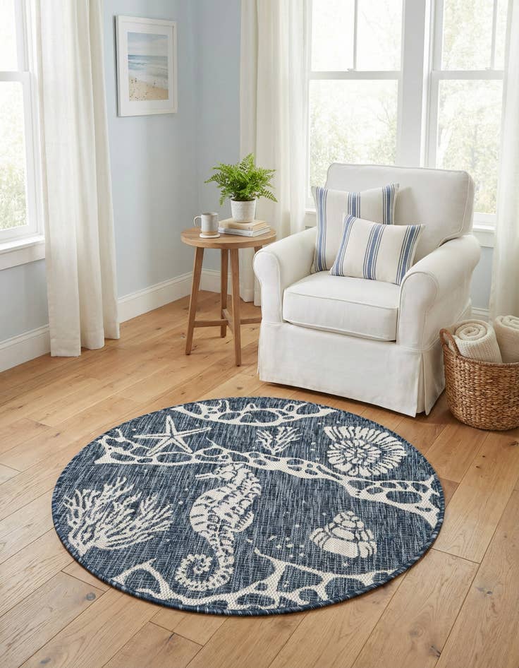 Detail image of 3' x 3' Washable Coastal Indoor / Outdoor Round Rug