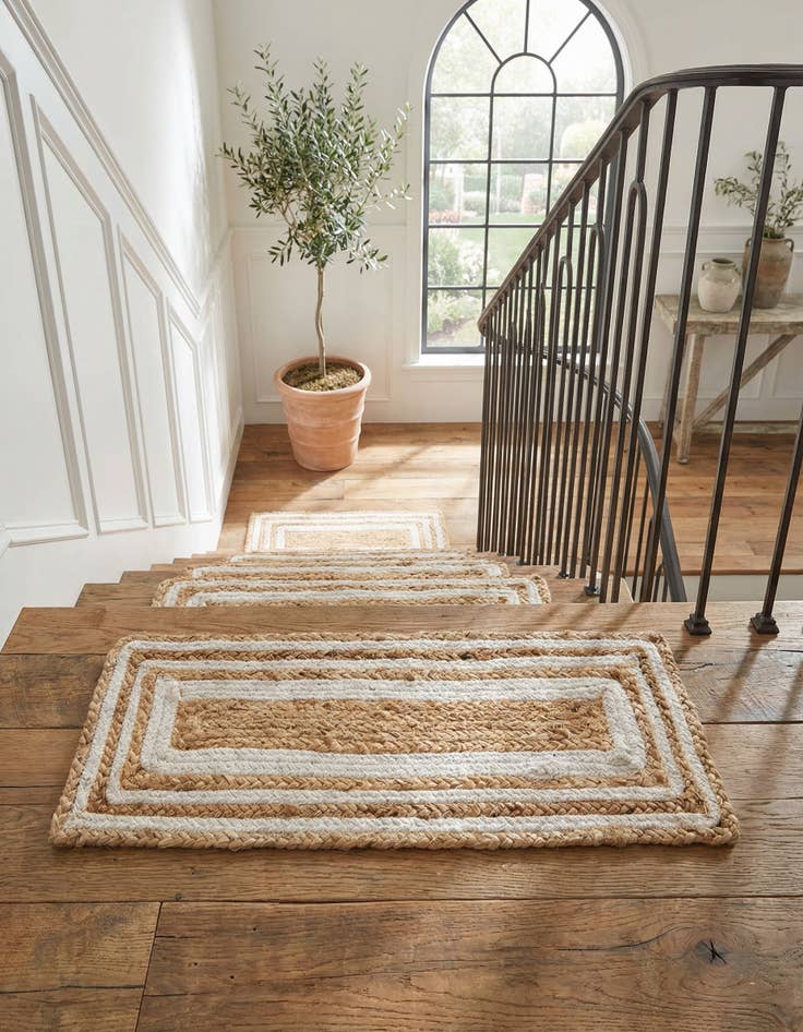 Detail image of 0' 9 x 2' 6  Hand Woven Braided Jute Stair Rug