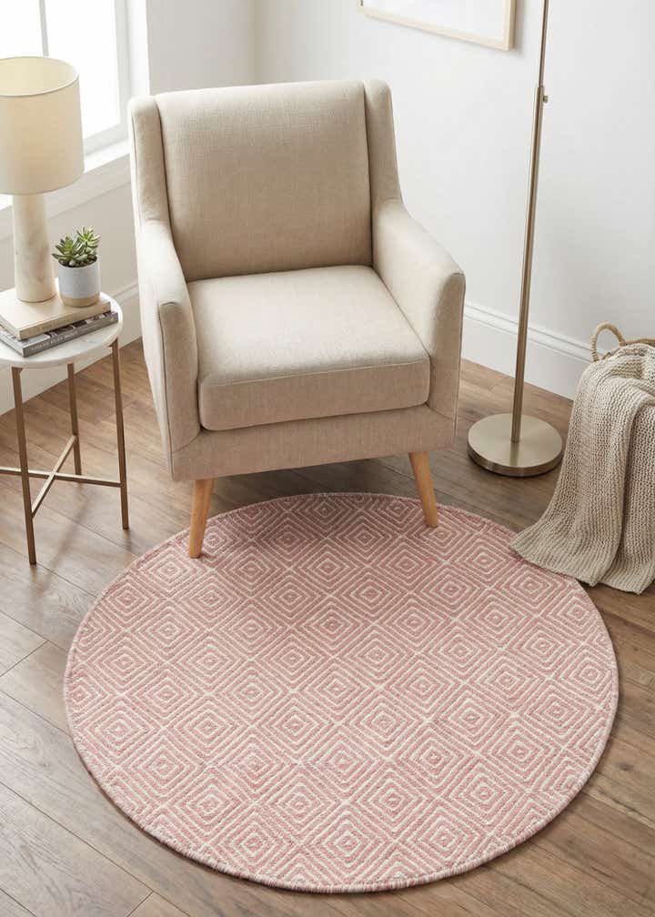 3' 1 x 3' 1 Hand Woven Geo Trellis Flatweave Round Rug