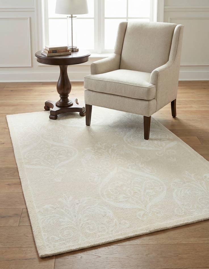 Detail image of 4' 1 x 6' 2 Darya Rug