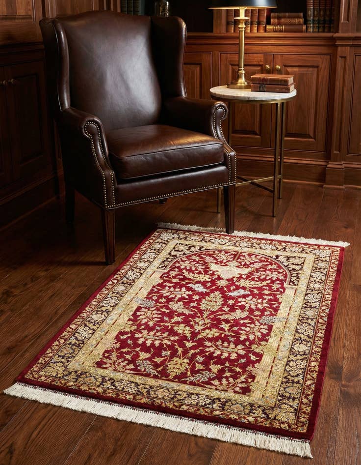 Detail image of 2' 7 x 3' 10 Ghom Silk Rug