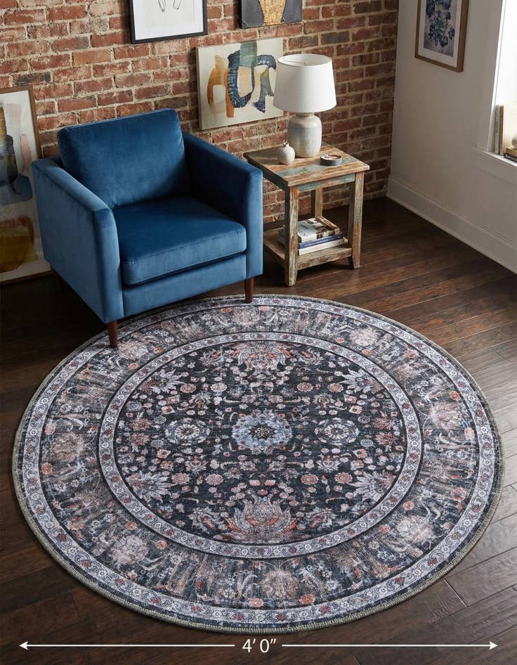 Detail image of 4' x 4' Yara Round Rug