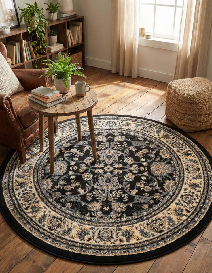 Detail image of 5' 3 x 5' 3 Kashan Design Round Rug