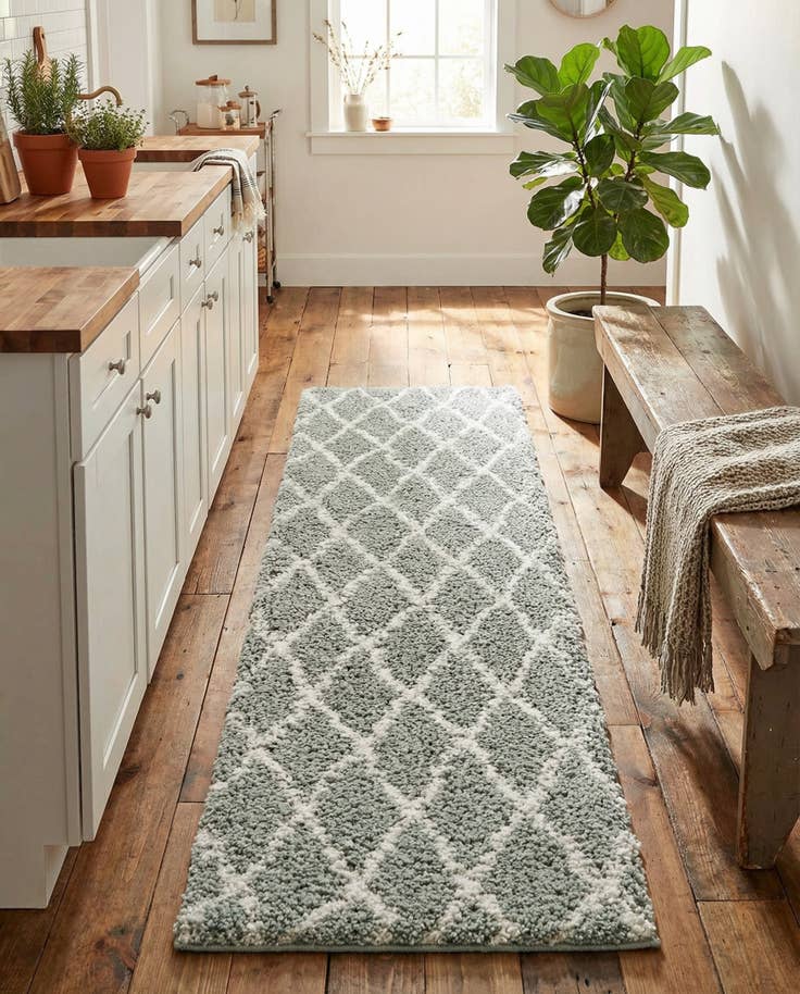 Detail image of 2' x 6' Marrakesh Shag Runner Rug