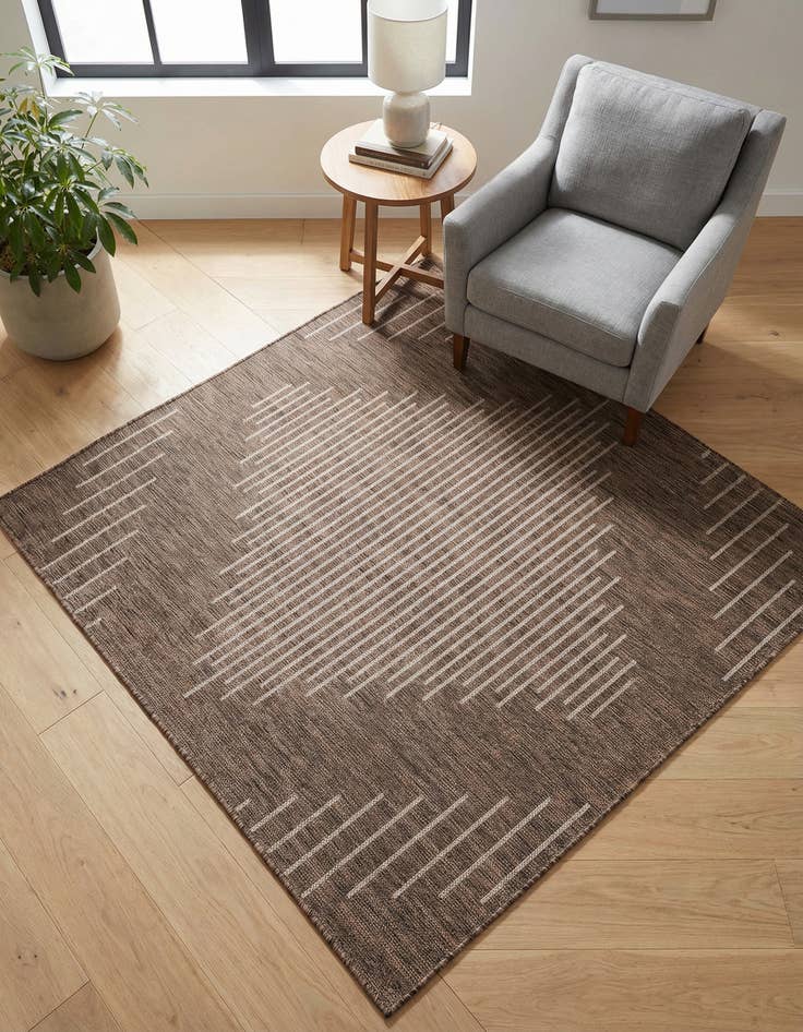 Detail image of 5' 3 x 5' 3  Washable Modern Indoor / Outdoor Square Rug