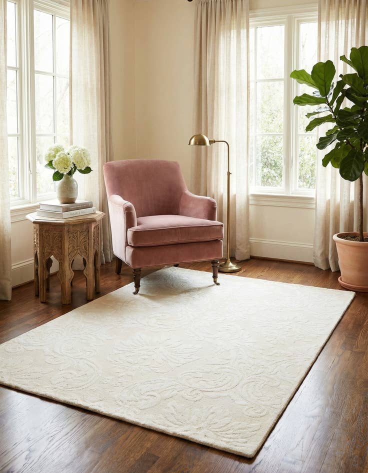 Detail image of 4' 2 x 6' 1 Darya Rug