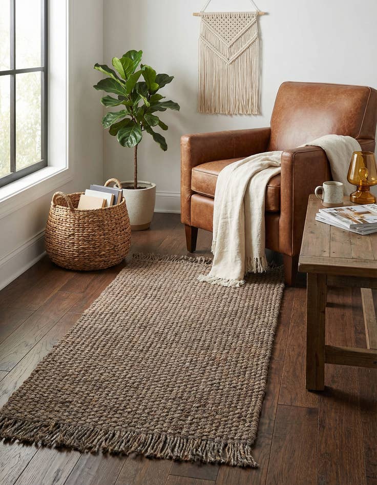 Detail image of 3' 1 x 5' 1  Hand Woven Chunky Jute Rug