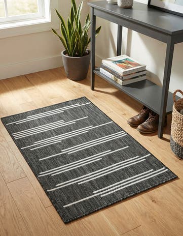 Black and White Easy-Clean Modern Indoor / Outdoor Rug