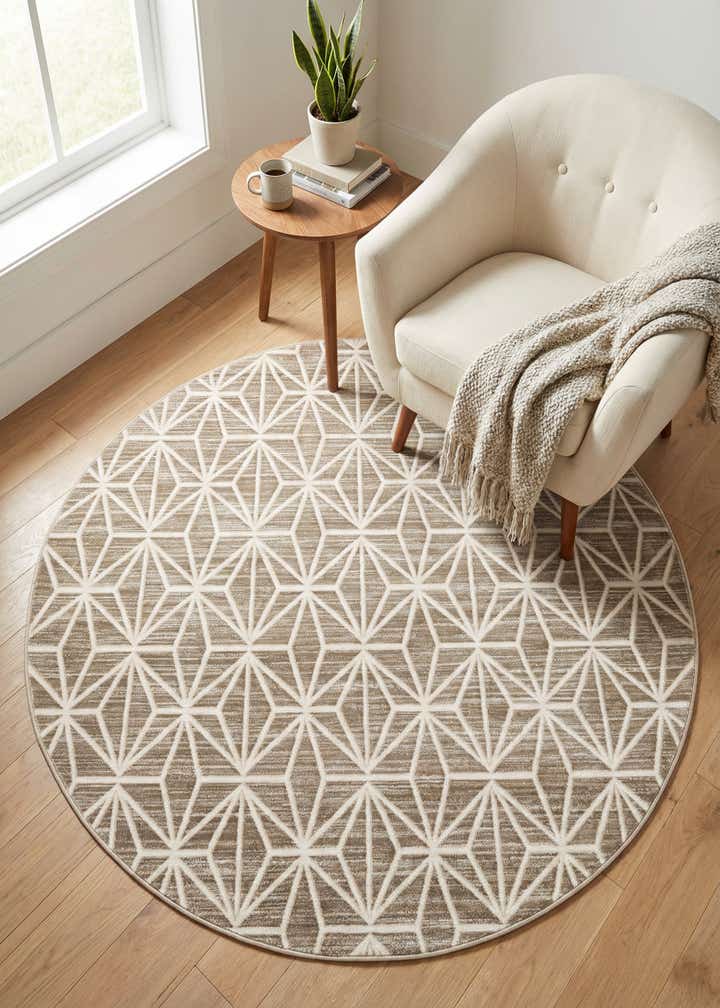 5' 3 x 5' 3 Uptown Fifth Avenue Round Rug