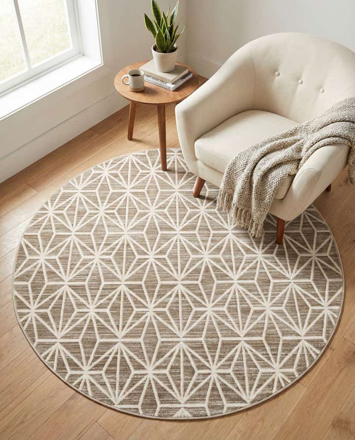 5' 3 x 5' 3 Uptown Fifth Avenue Round Rug