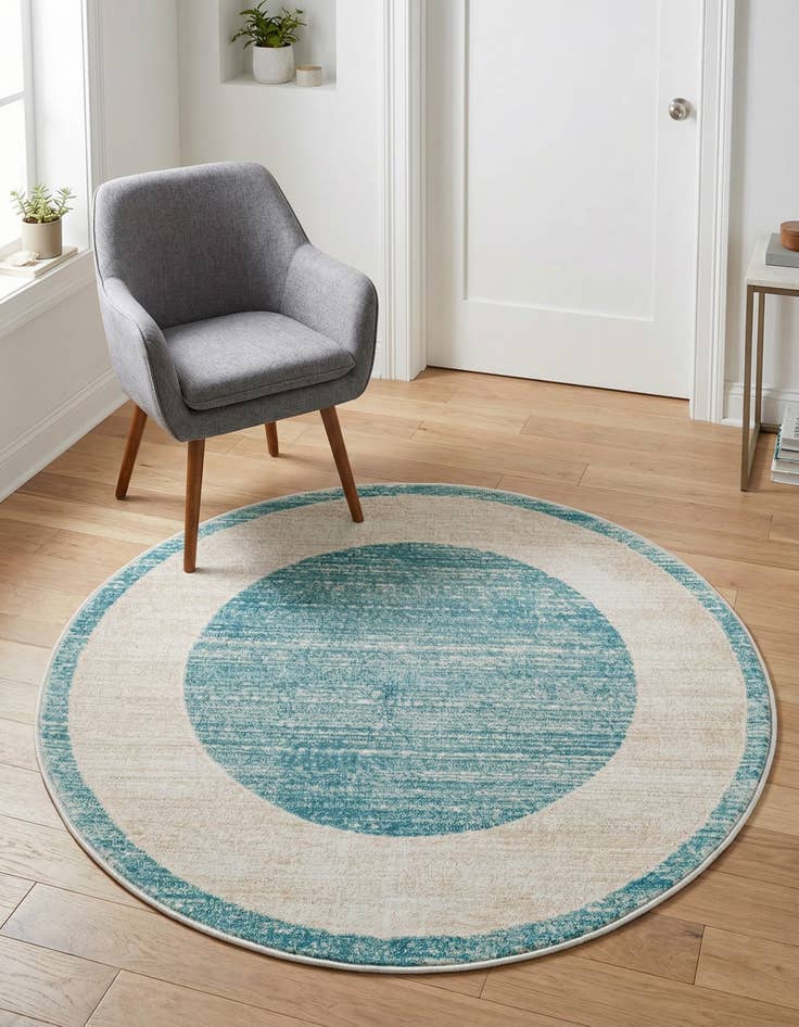 Detail image of 3' 3 x 3' 3 Uptown Yorkville Round Rug