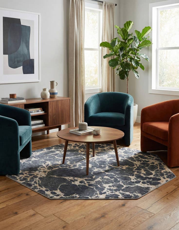 Detail image of 6' x 6' Oasis Octagon Rug