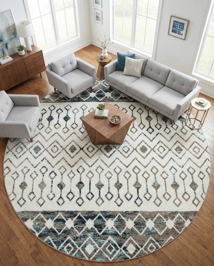 Detail image of 10' x 10' Moroccan Trellis Round Rug
