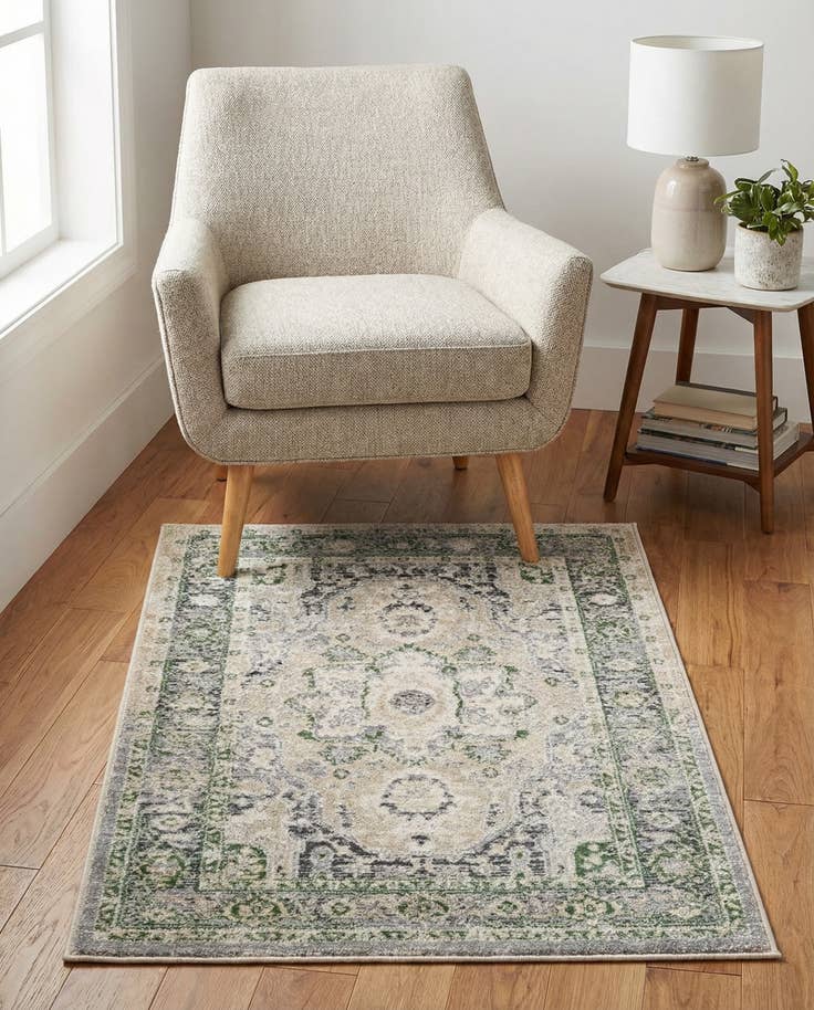Detail image of 3' 3 x 5' 3 Madeline Vintage Rug