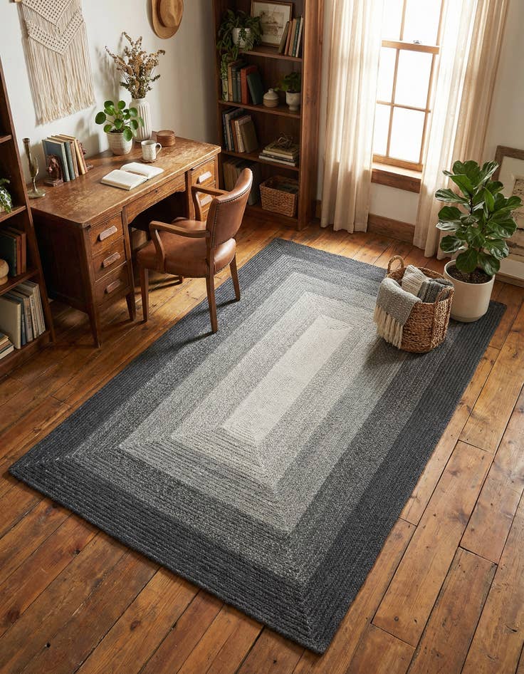 Detail image of 5' 1 x 8' Handmade Hand Braided Wool Rug