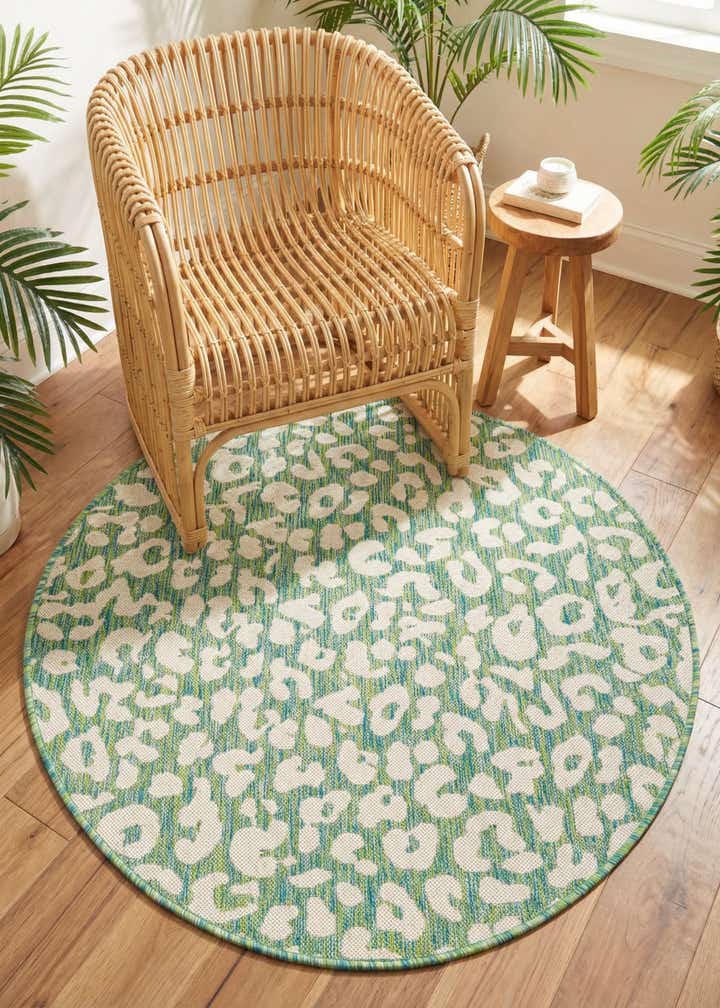 4' x 4' Easy-Clean Safari Indoor / Outdoor Round Rug