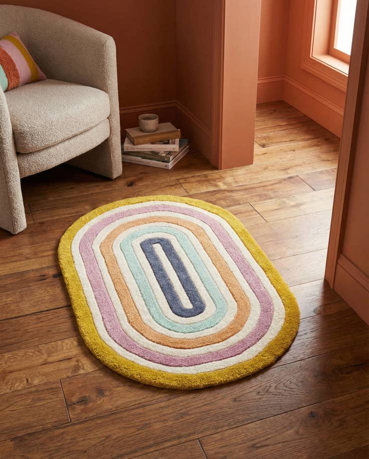 Detail image of 2' x 3' 1 Hand Tufted Wool Oval Rug