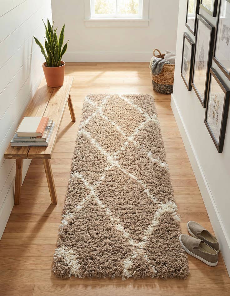 Detail image of 2' x 6' Infinity Shag Runner Rug