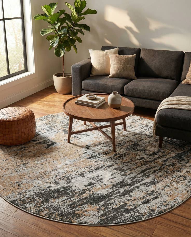 Detail image of 7' 10 x 7' 10 Leipzig Round Rug