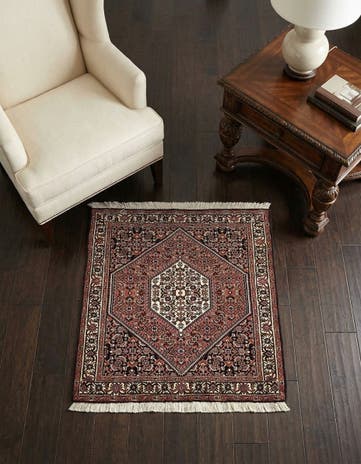 2' 7 x 3' 5 Hand Knotted Bidjar Persian Wool Square Rug