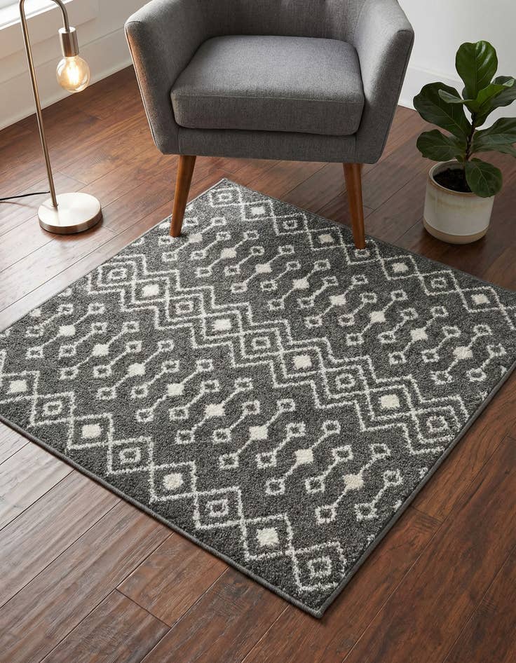 Detail image of 3' 3 x 3' 3 Moroccan Trellis Square Rug