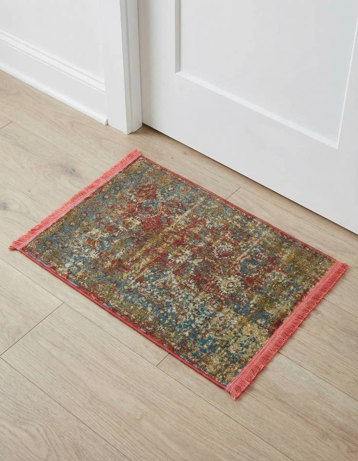 Detail image of 2' 2 x 3' Santiago Rug