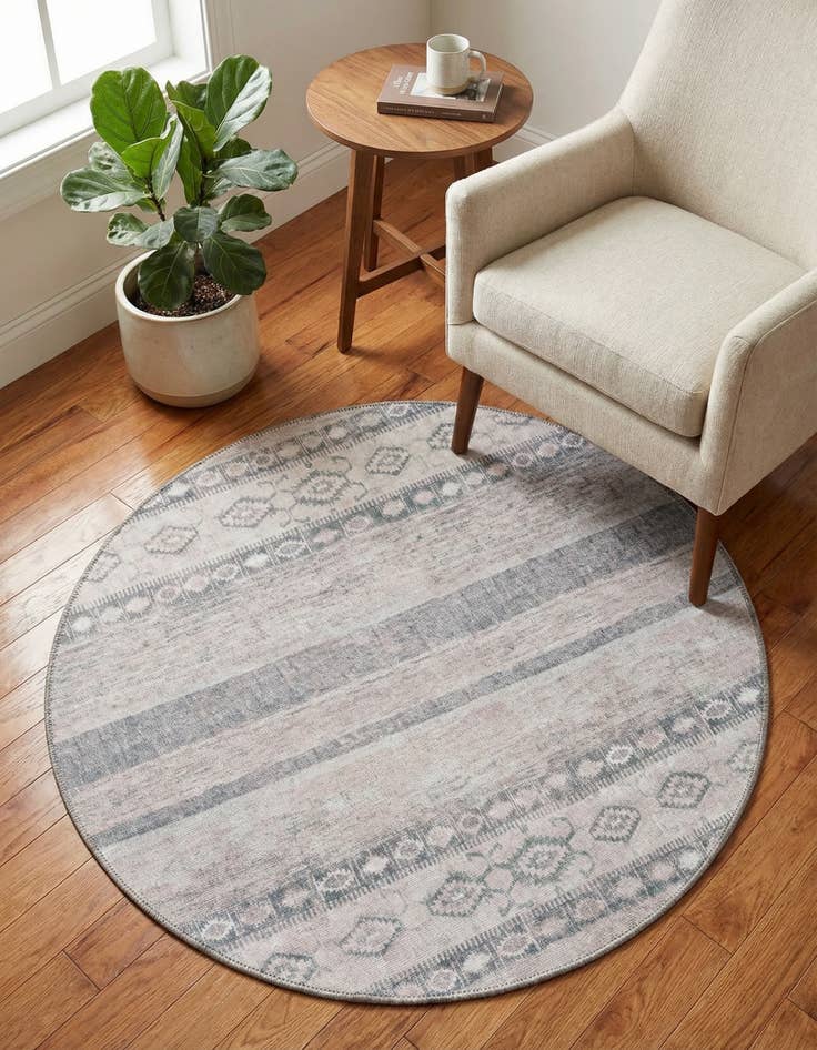 Detail image of 3' 6 x 3' 6 Timeless Round Rug