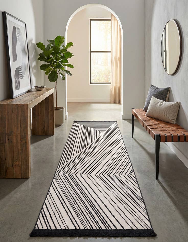 Detail image of 2' x 6' 1 Milano Runner Rug