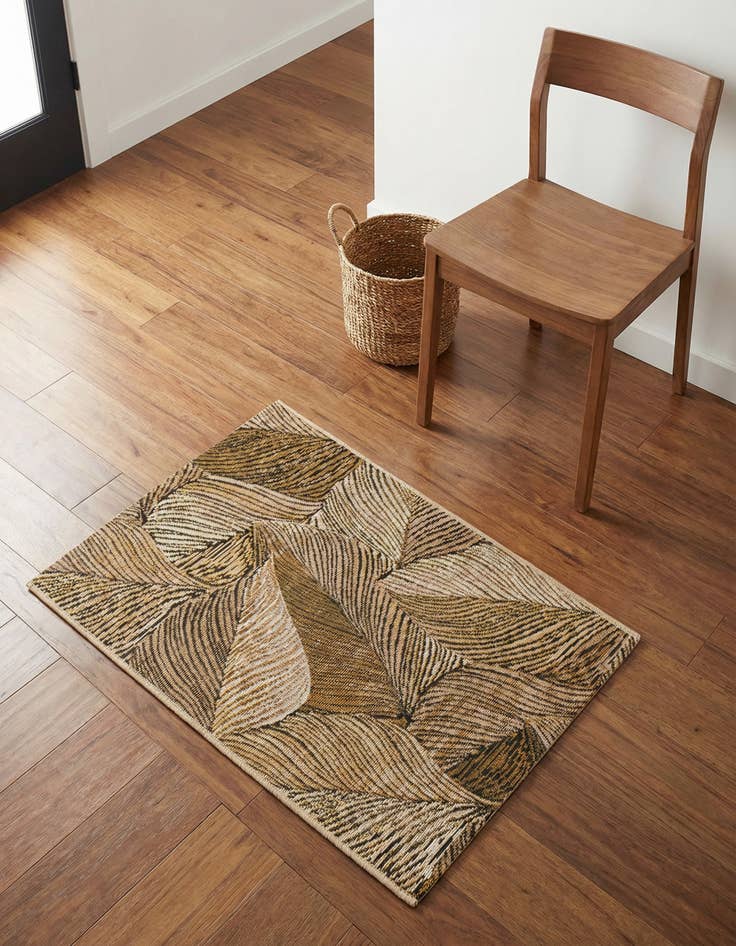 Detail image of 2' x 3' Easy-Clean Botanical Indoor / Outdoor Rug