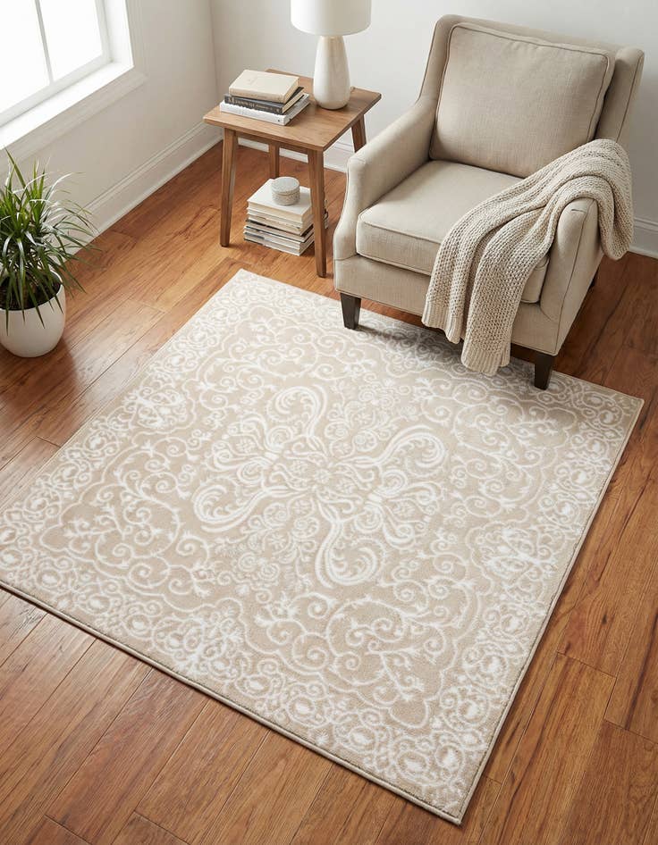 Detail image of 4' x 4' Himalaya Square Rug