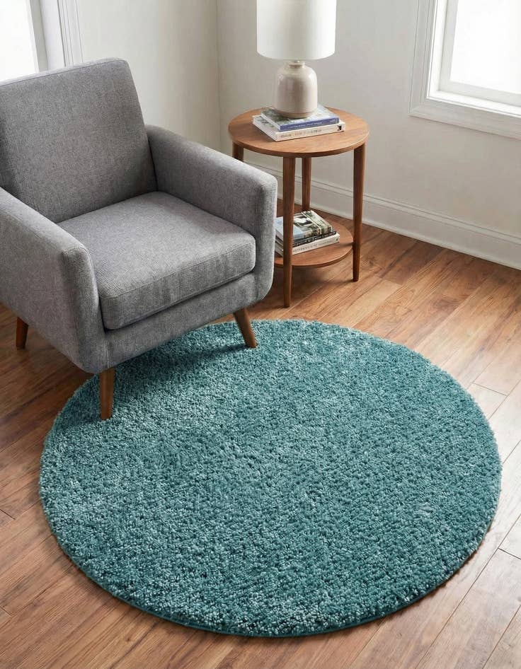 Detail image of 3' 3 x 3' 3 Soft Solid Shag Round Rug