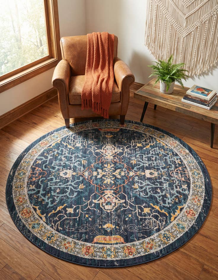 Detail image of 6' x 6' Lola Round Rug