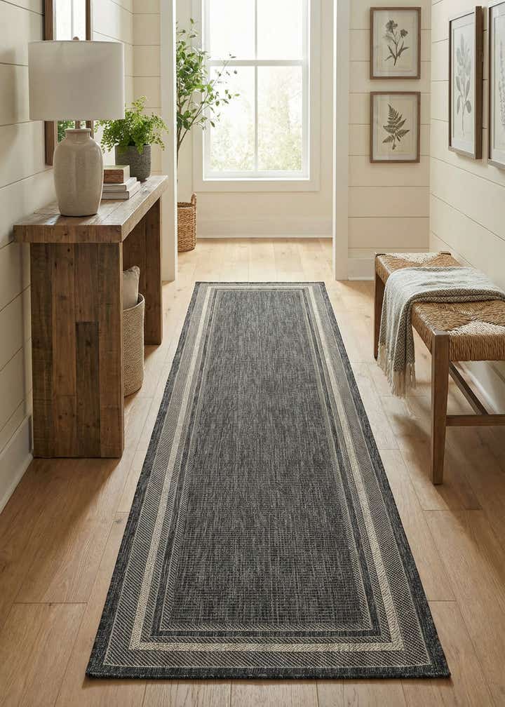 2' 7 x 10' Easy-Clean Border Indoor / Outdoor Runner Rug