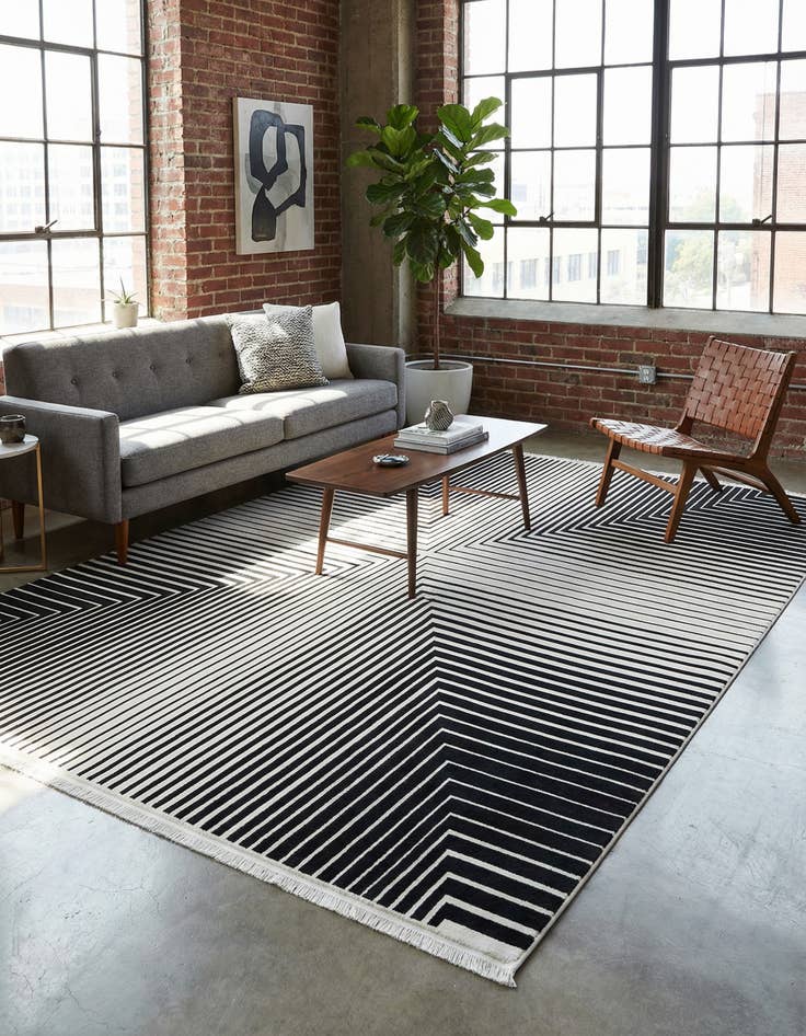 Detail image of 5' 3 x 8' Milano Rug