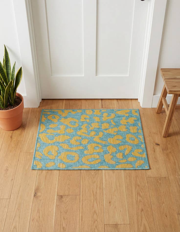 Detail image of 2' x 3'  Washable Safari Indoor / Outdoor Rug