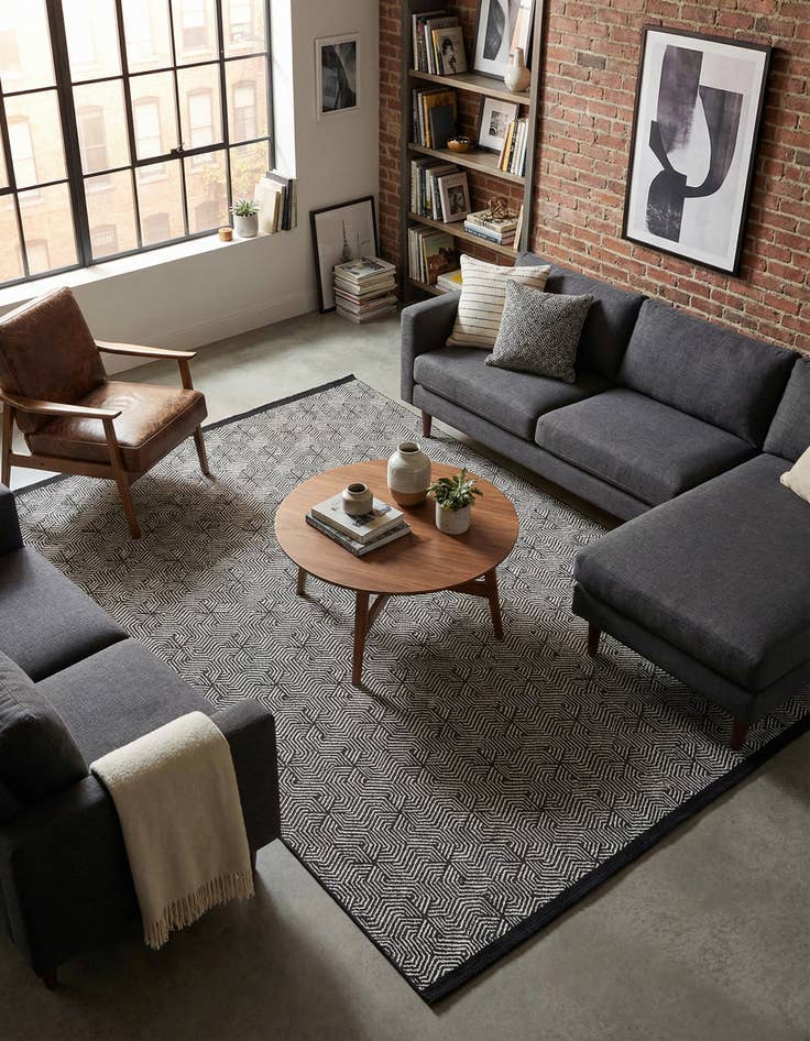 Detail image of  5' 3 x 8' Milano Rug