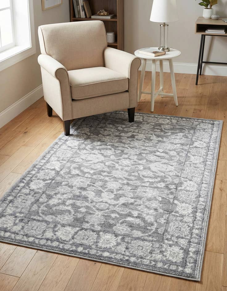 Detail image of 3' 3 x 5' 3 Boston Rug