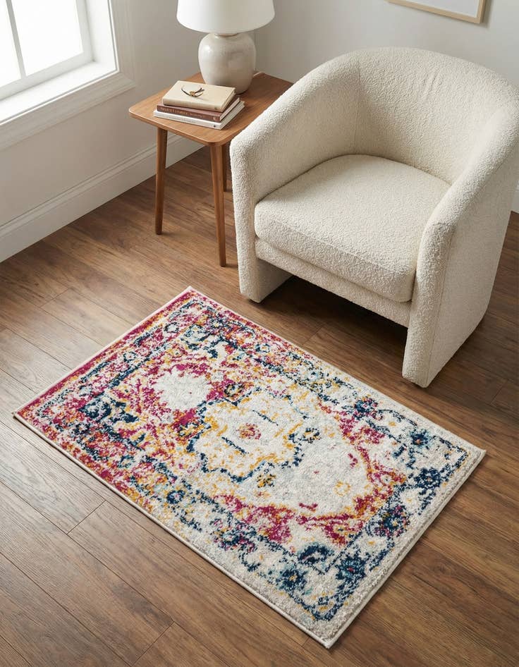 Detail image of 2' x 3' Madeline Vintage Rug