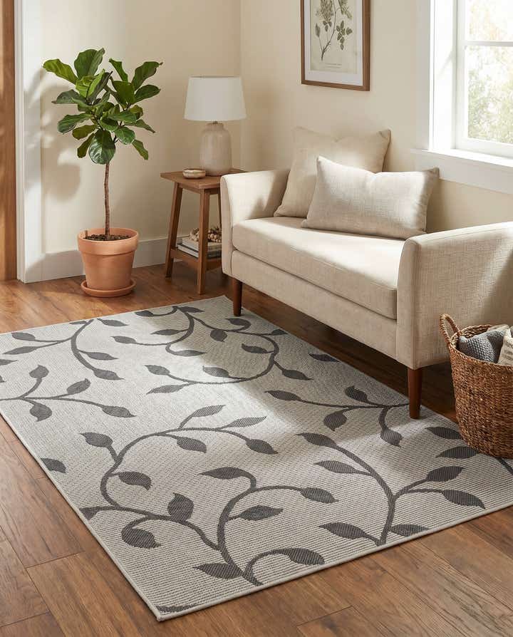 3' 3 x 5' Easy-Clean Botanical Indoor / Outdoor Rug