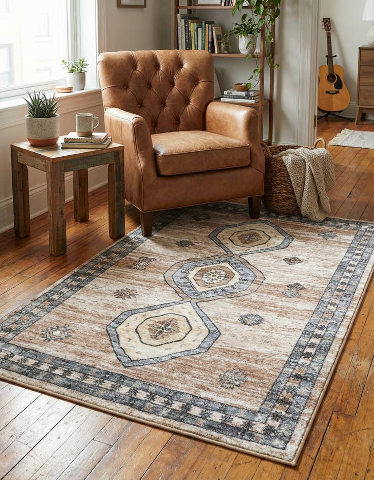 Detail image of 3' 3 x 5' 3 Medina Rug