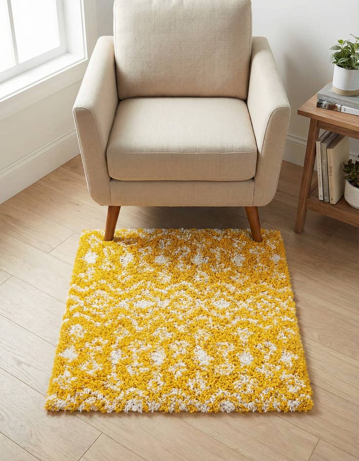 Detail image of 3' x 3' Moroccan Trellis Shag Square Rug