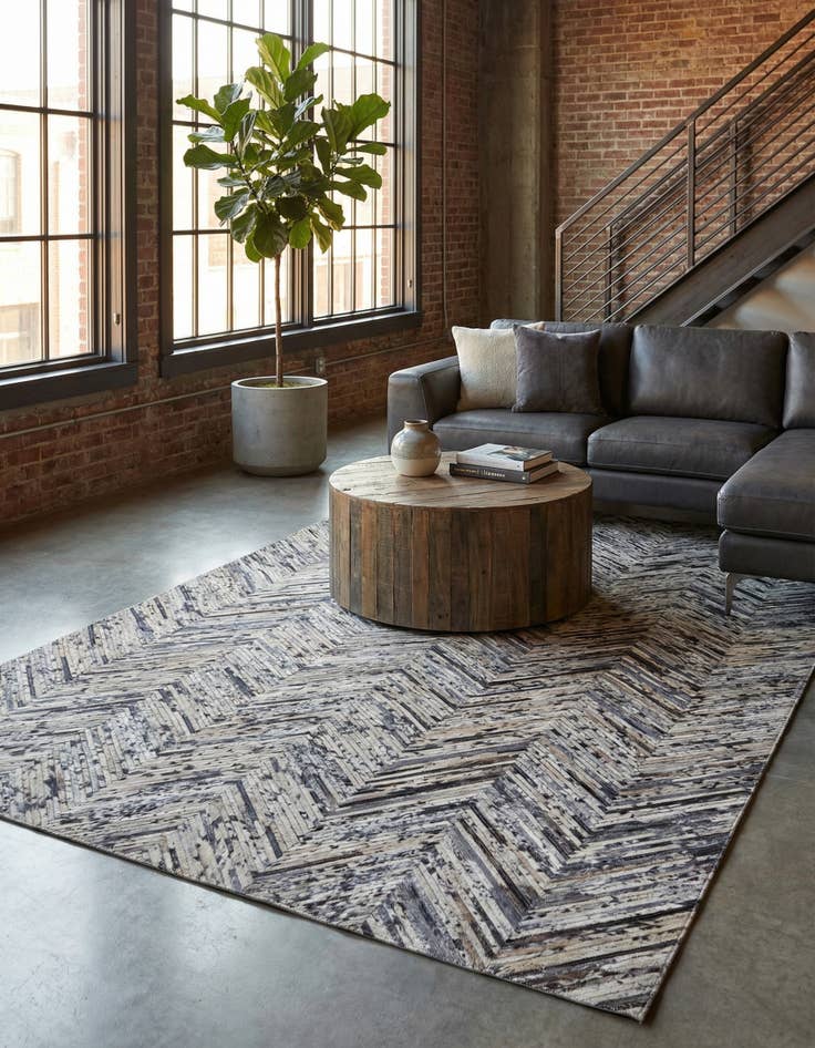 Detail image of 4' 11 x 8' 1 Cowhide Stocks Rug