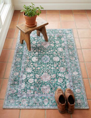 2' x 3' Yara Rug