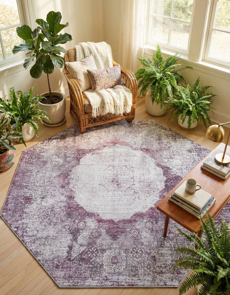 Detail image of 7' 10 x 7' 10 Washable Yara Octagon Rug