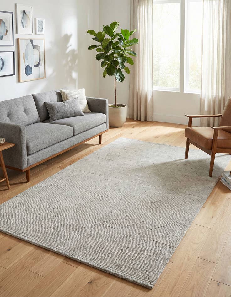 Detail image of 5' 1 x 8' WoolCraft Geometric Rug