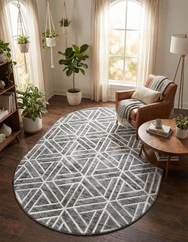 Detail image of  5' 3 x 8' Lattice Trellis Oval Rug