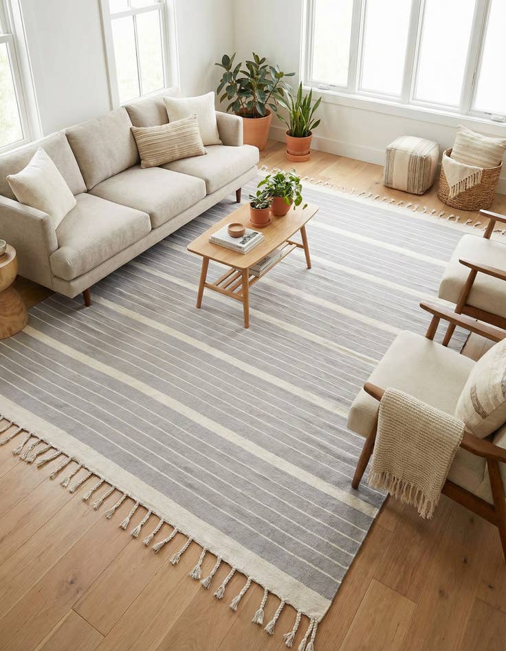 Detail image of 9' x 12'  Hand Woven Chindi Cotton Rug