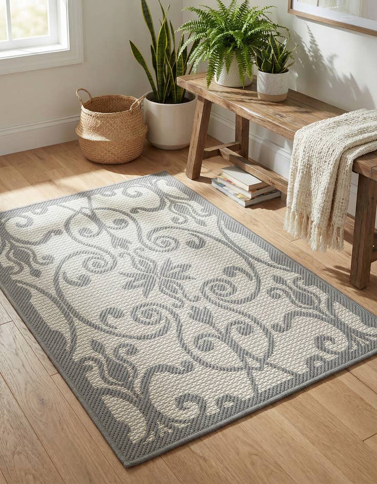Detail image of 2' 2 x 3'  Washable Botanical Indoor / Outdoor Rug