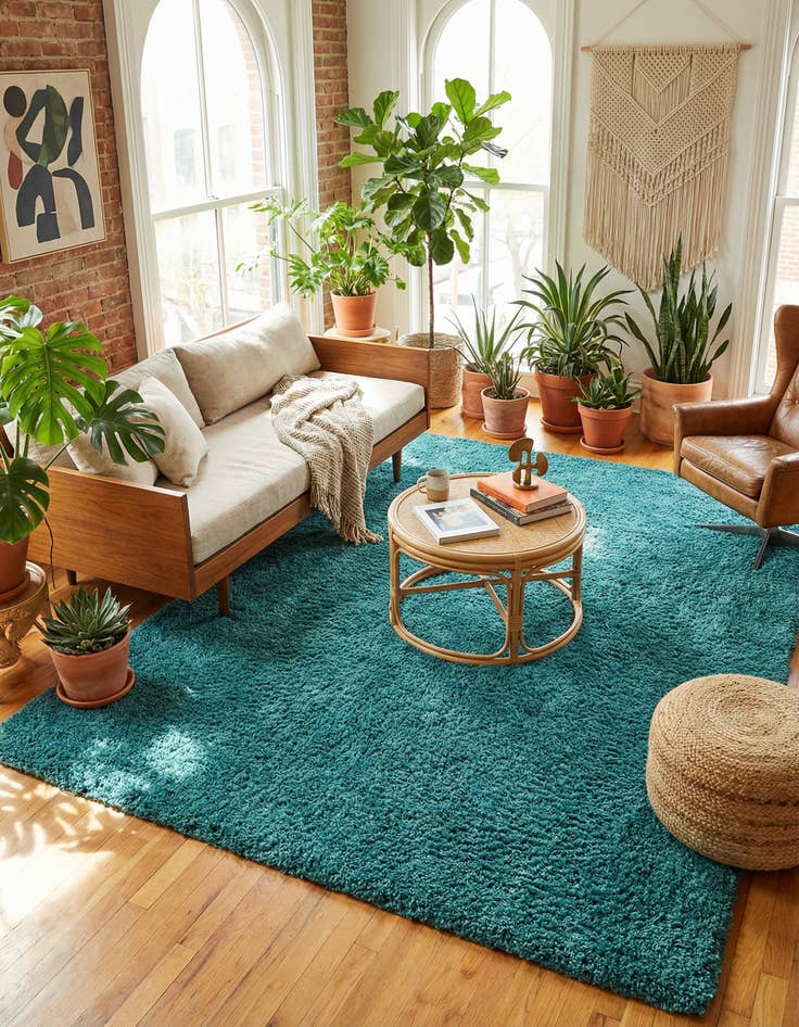 Detail image of 7' 10 x 11' Solid Shag Rug