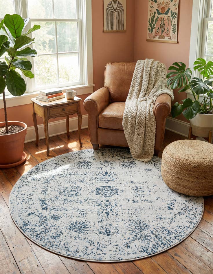 Detail image of 7' x 7' Monte Carlo Round Rug